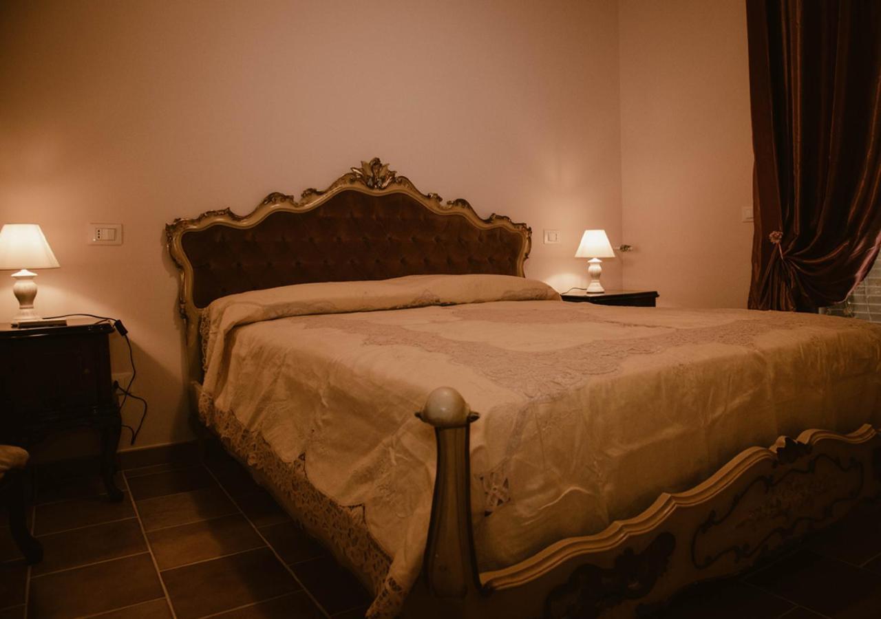 Villa Silvia Marco Simone Esterno foto